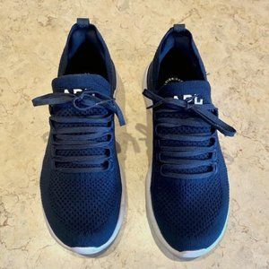 APL Techloom Breeze size 7.5